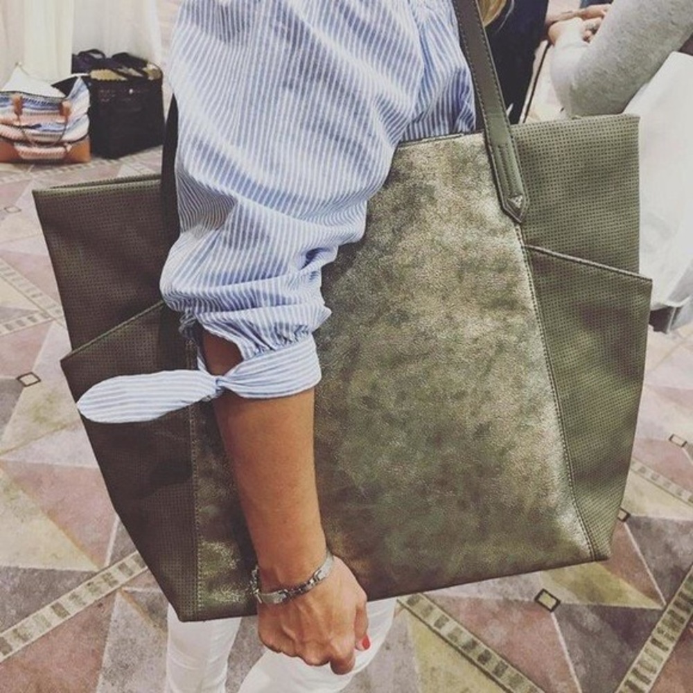 Stella and Dot Tote